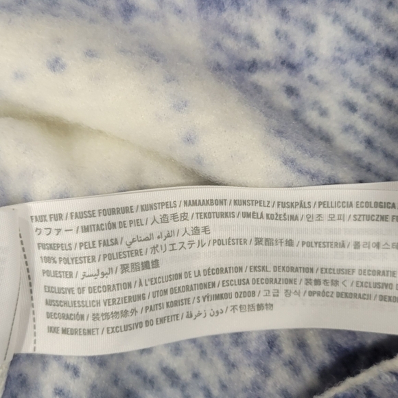 Abercrombie and Fitch A&F Blue Plaid Soft Sherpa Shacket Jacket Coat Size S - Picture 9 of 9